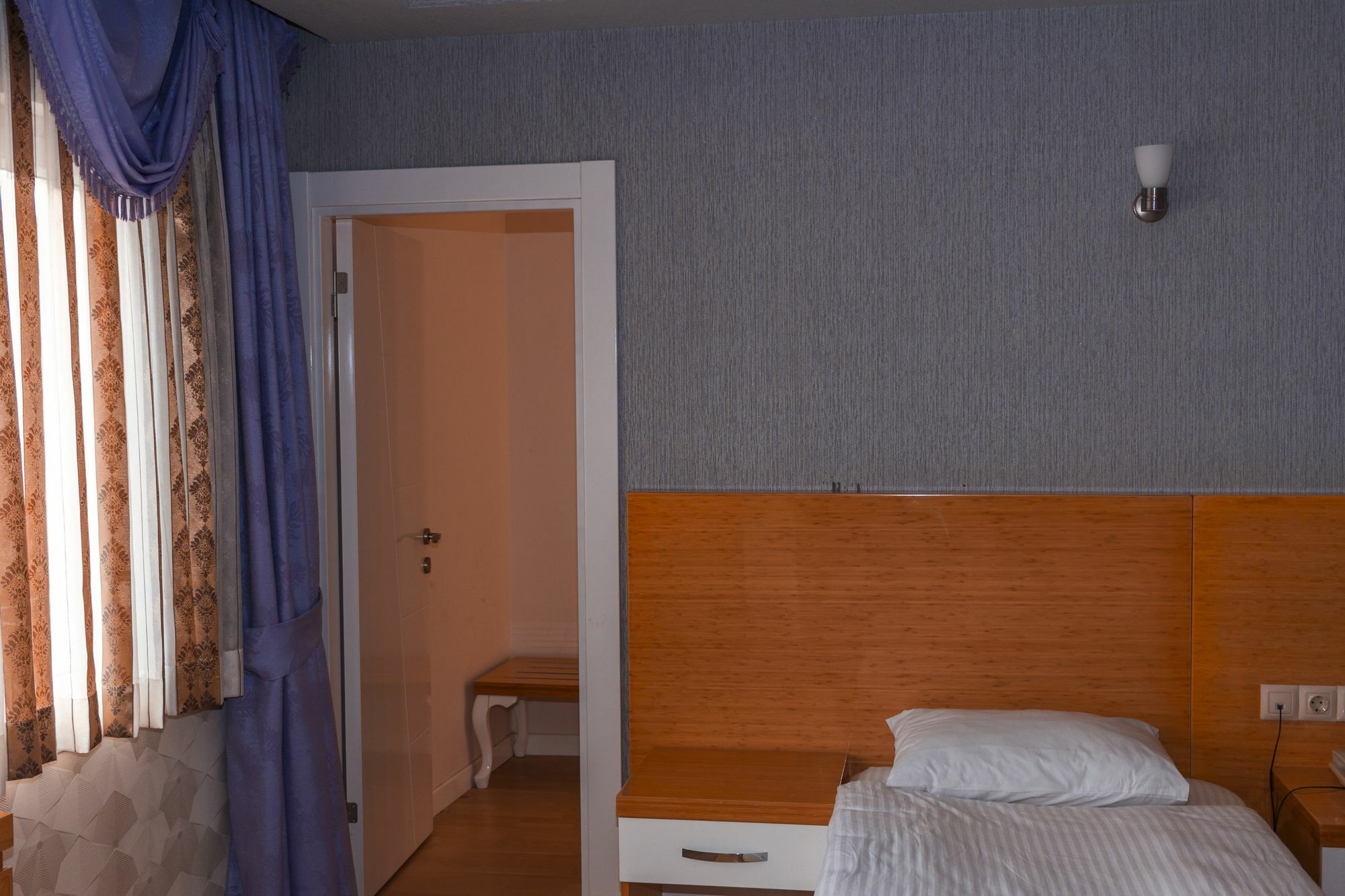 Peracity Hotel Анкара Екстериор снимка